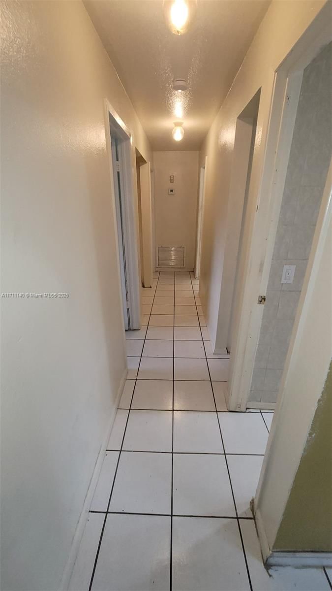 Real estate property located at 19900 87th Ave, Miami-dade, Cutler Ridge Pines, Cutler Bay, FL