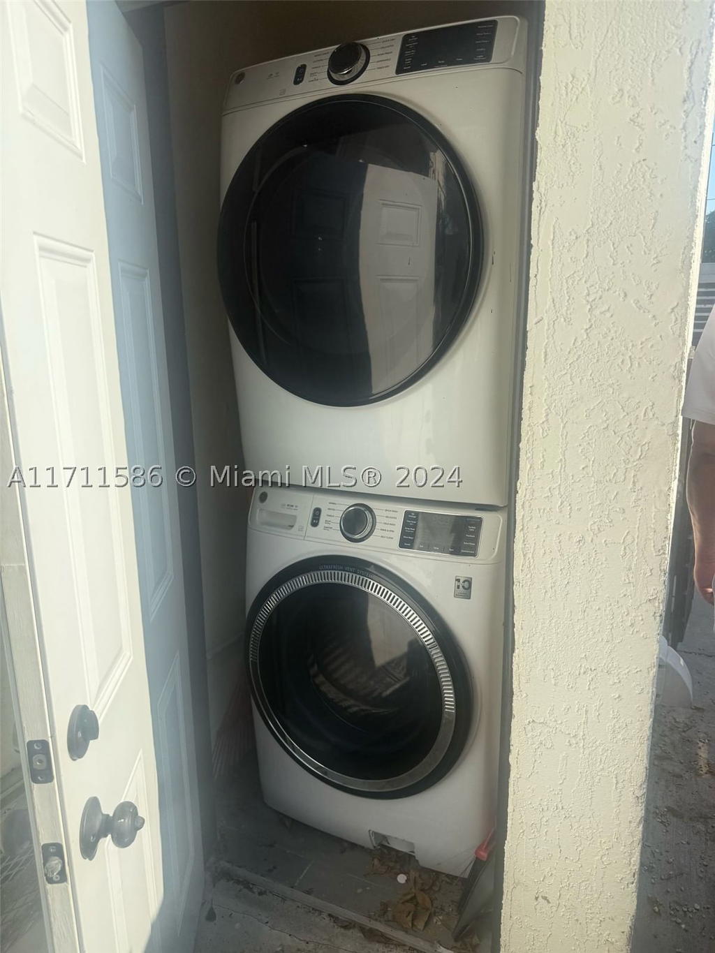 Real estate property located at 241 34th Ter, Miami-dade, Wynd Wood Park, Miami, FL