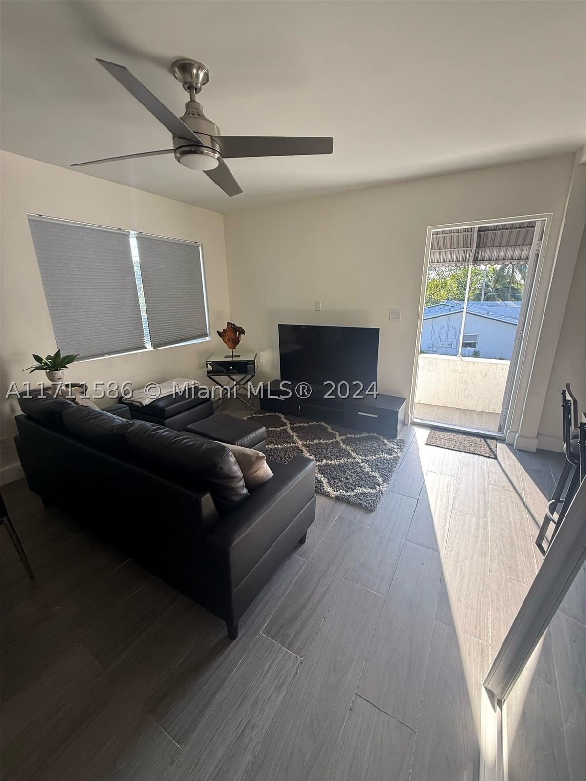 Real estate property located at 241 34th Ter, Miami-dade, Wynd Wood Park, Miami, FL
