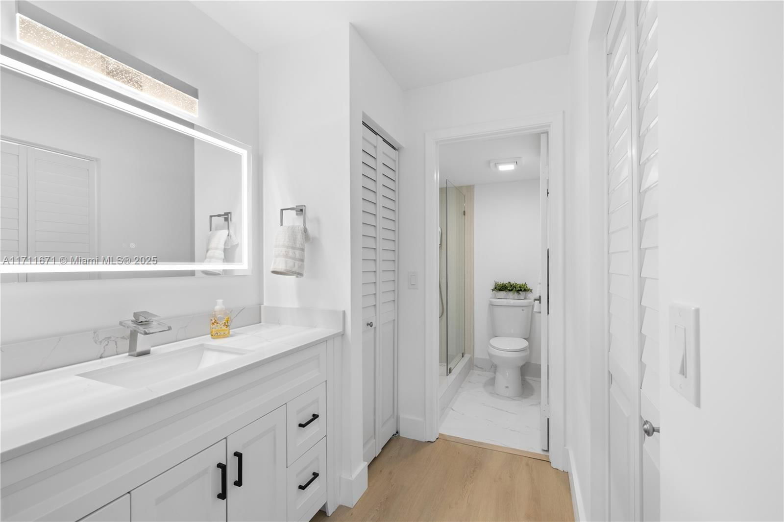 Real estate property located at 13000 15th Ct #111U, Broward, Ivanhoe East At Century V, Pembroke Pines, FL