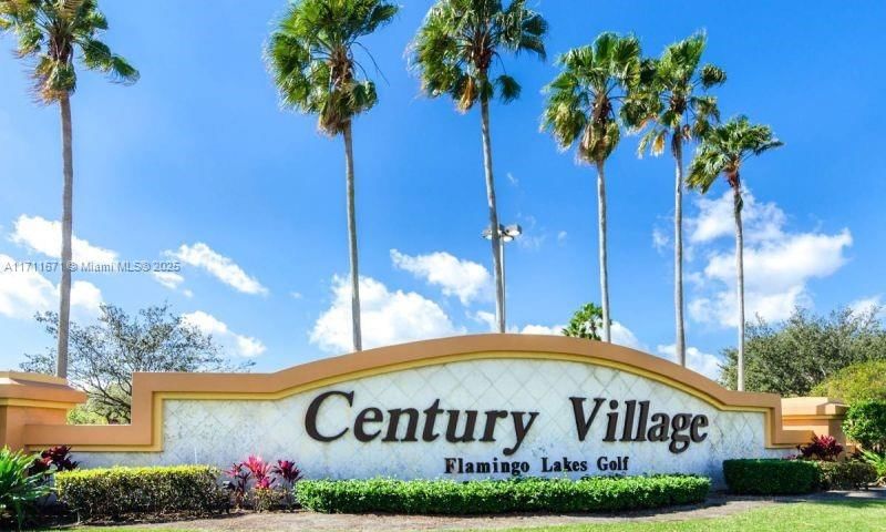 Real estate property located at 13000 15th Ct #111U, Broward, Ivanhoe East At Century V, Pembroke Pines, FL