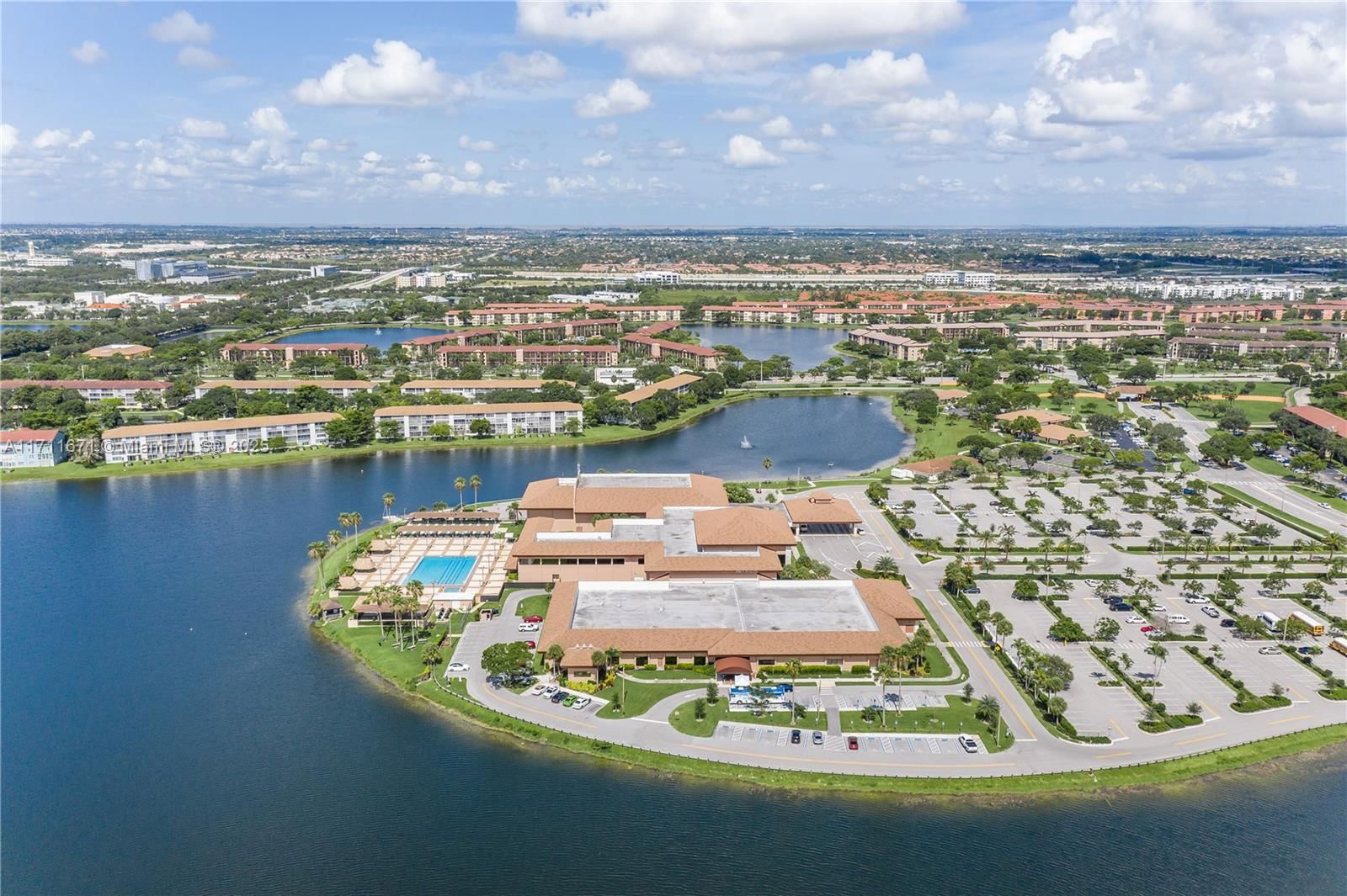 Real estate property located at 13000 15th Ct #111U, Broward, Ivanhoe East At Century V, Pembroke Pines, FL
