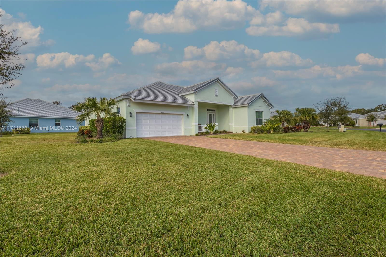 Real estate property located at 6555 Barbados Ct, Indian River, THE ANTILLES SUBDIVISION, Vero Beach, FL