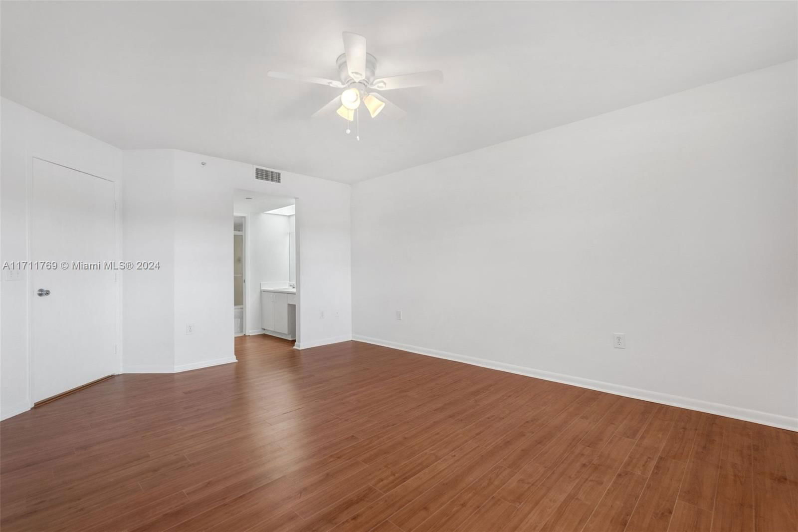 Real estate property located at 601 141st Ave #104P, Broward, Plymouth At Century Villa, Pembroke Pines, FL