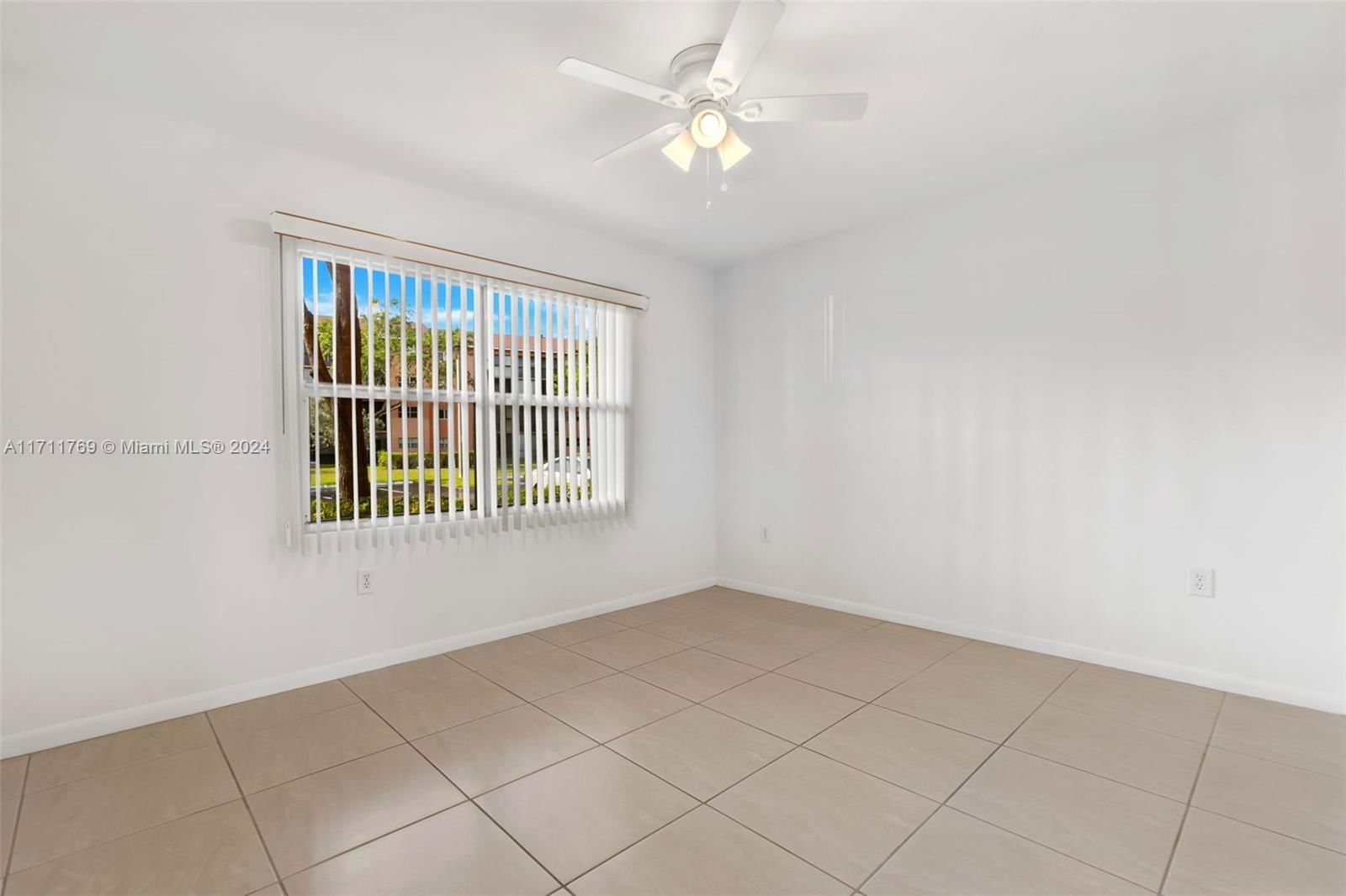 Real estate property located at 601 141st Ave #104P, Broward, Plymouth At Century Villa, Pembroke Pines, FL