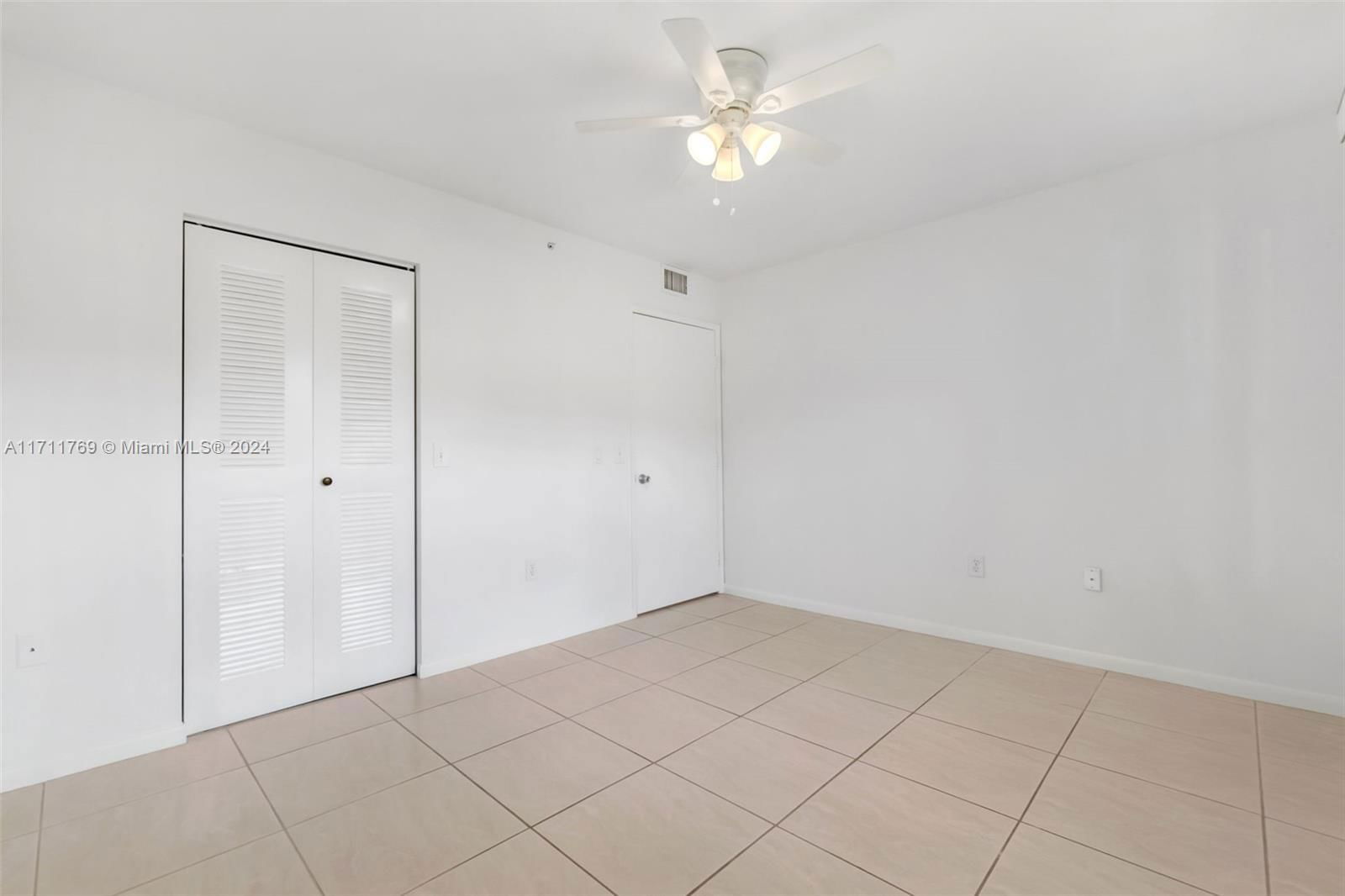 Real estate property located at 601 141st Ave #104P, Broward, Plymouth At Century Villa, Pembroke Pines, FL