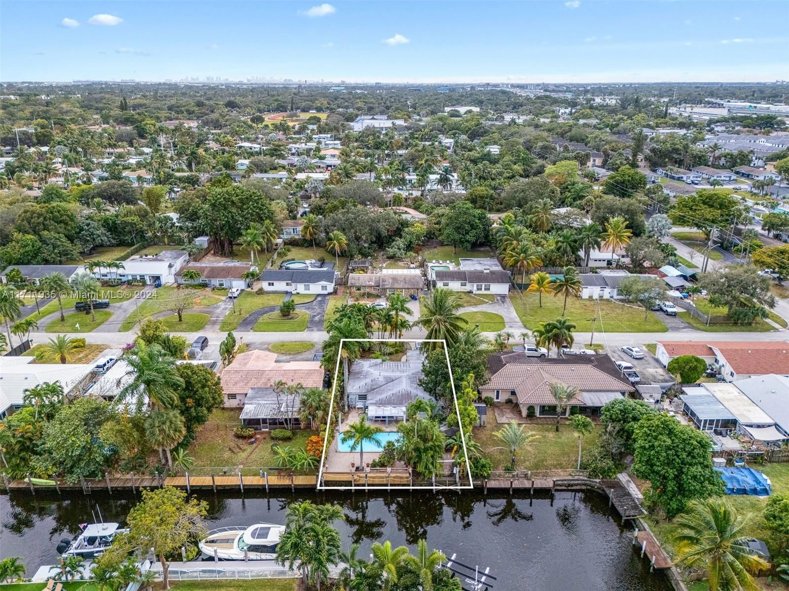 Real estate property located at 1745 4th St, Broward, RIVER VISTA, Fort Lauderdale, FL