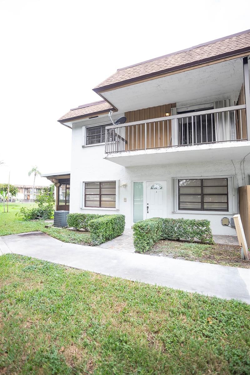 Real estate property located at 6896 169th St #121G, Miami-Dade, WOODS LANDING CONDO PH I, Hialeah, FL