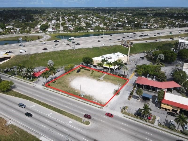 Real estate property located at 20001 Dixie Hwy, Miami-Dade, UNPLATTED, Cutler Bay, FL