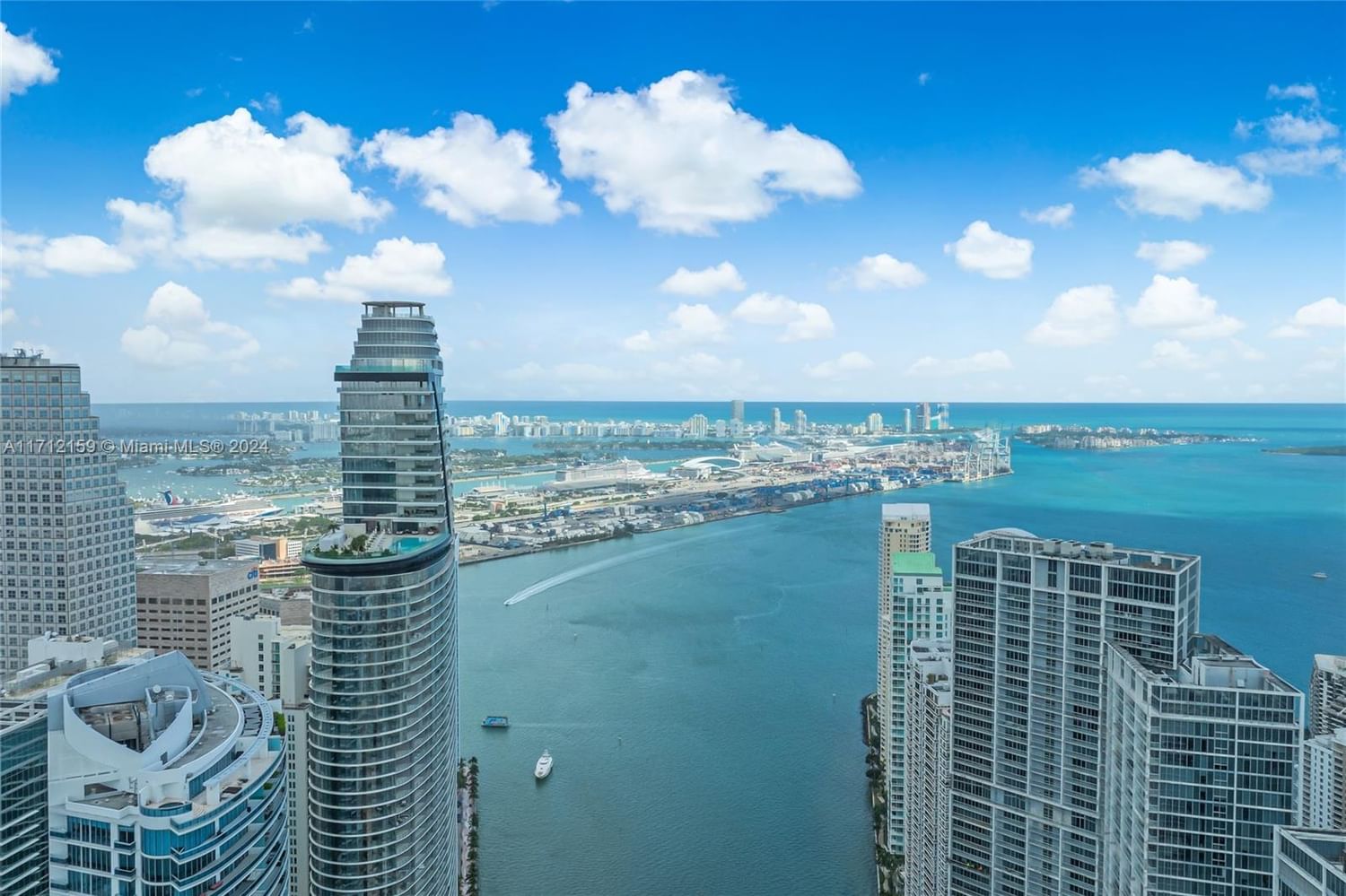 Real estate property located at 31 5th St #3918, Miami-Dade, BRICKELL ON THE RIVER N T, Miami, FL