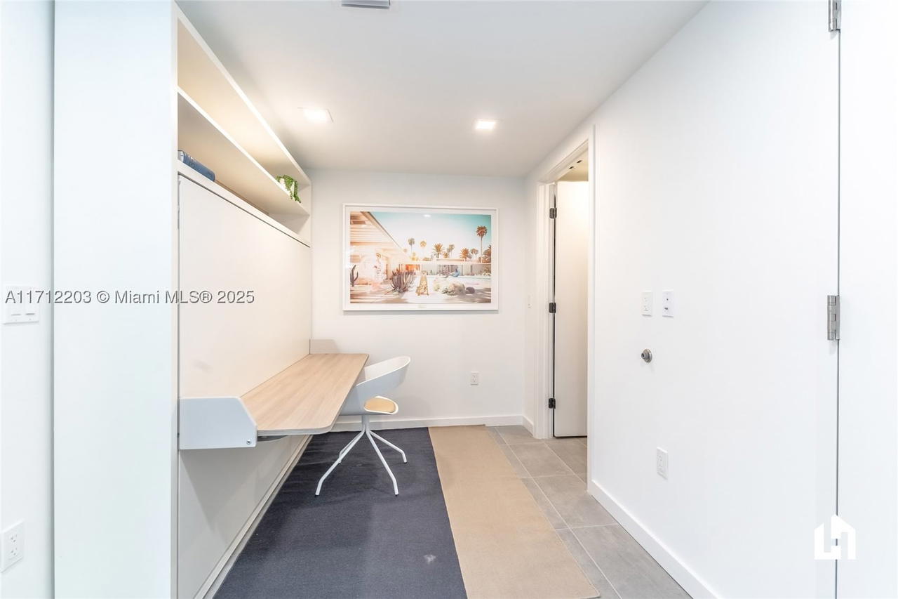 Real estate property located at 227 2nd St #2412, Miami-dade, Map Of Miami Dade Co. Fl., Miami, FL