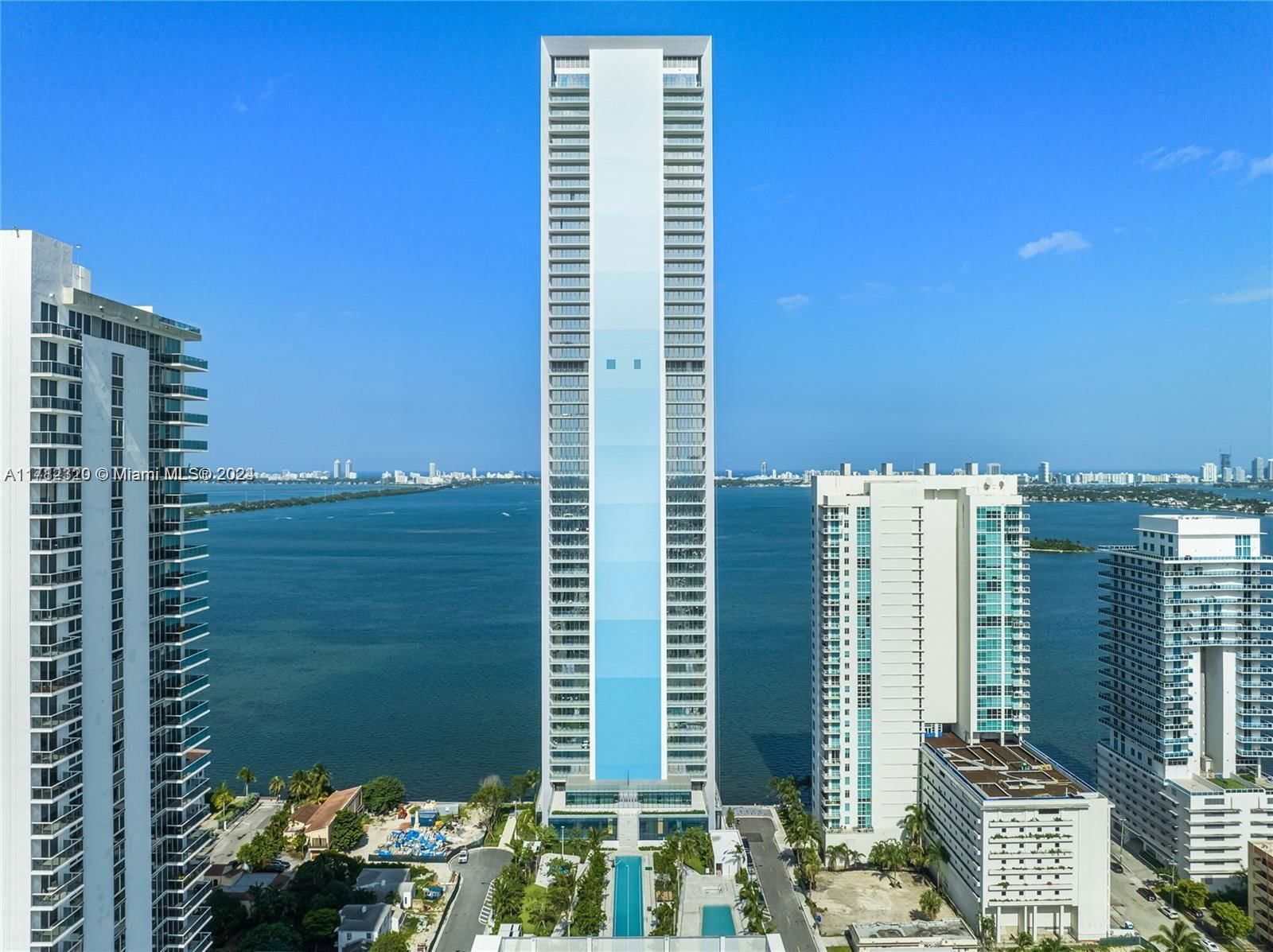 Real estate property located at 700 26th Ter #2001, Miami-Dade, ESCOTTONIA PARK, Miami, FL