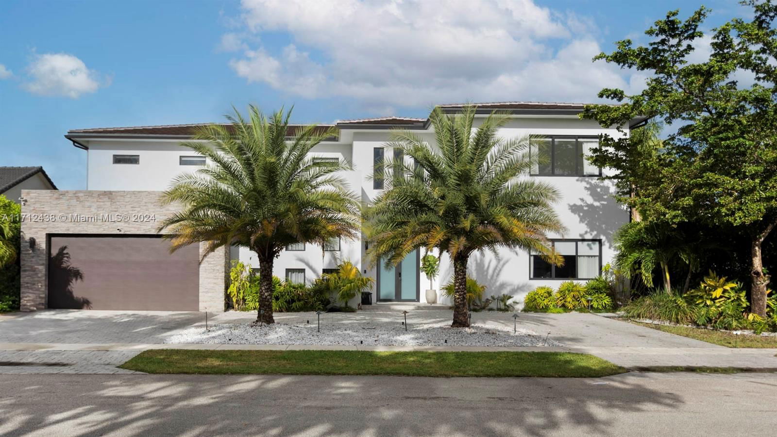 Real estate property located at 10151 3rd St, Broward, JACARANDA AREA 983, Plantation, FL