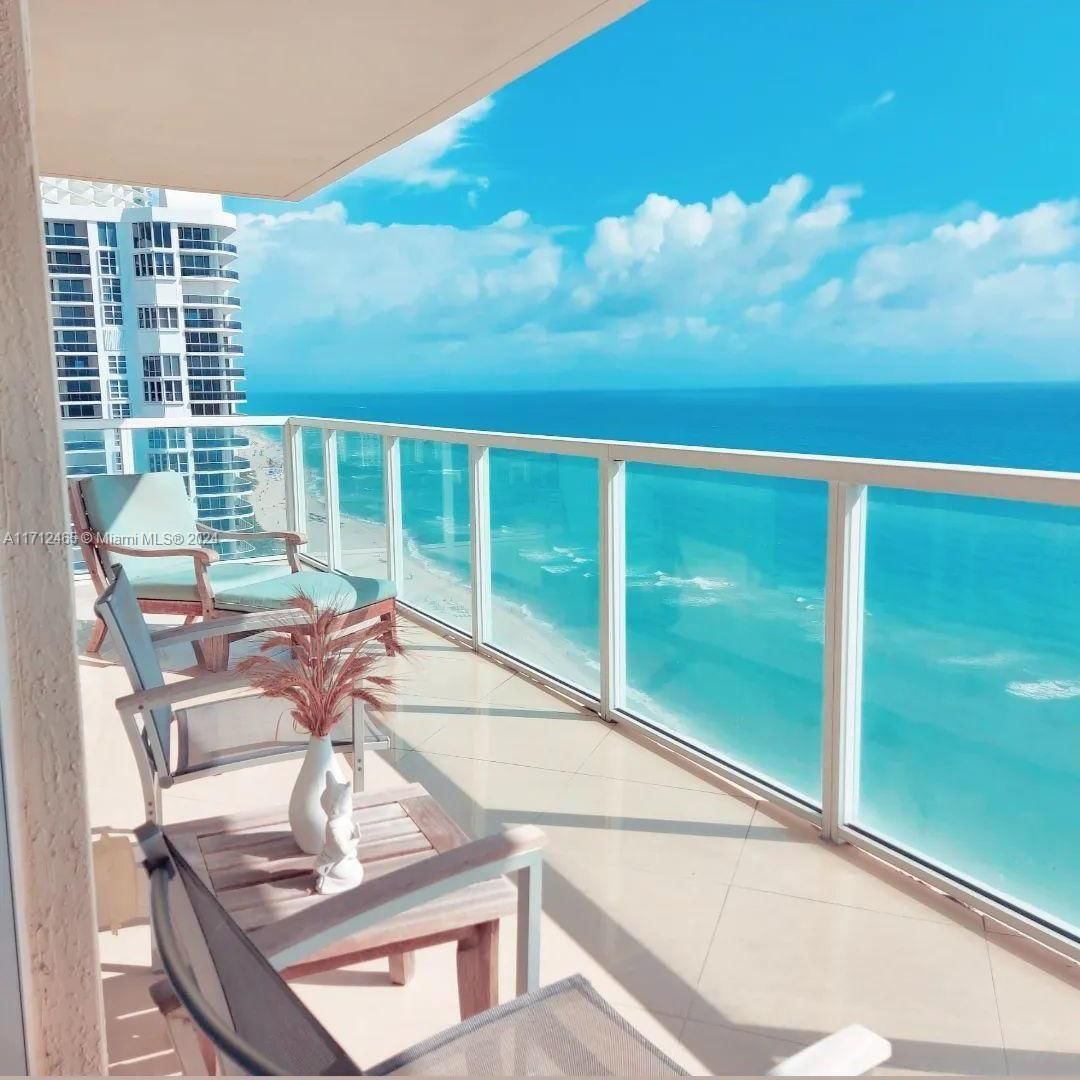 Real estate property located at 16699 Collins Ave #2203, Miami-Dade, LA PERLA CONDO, Sunny Isles Beach, FL