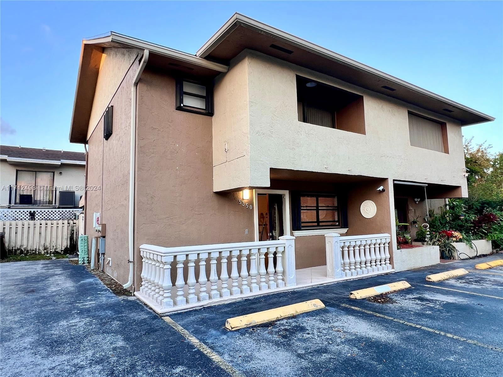 Real estate property located at 5350 26th Ave #118, Miami-Dade, WEST VIEW LAKE TOWNHOMES, Hialeah, FL