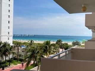 Real estate property located at 345 Ocean Dr #424, Miami-Dade, OCEAN POINT CONDO, Miami Beach, FL