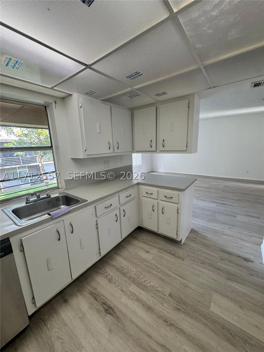 Real estate property located at 4241 19th St #170, Broward, Wood Hue Iii Condo, Lauderhill, FL