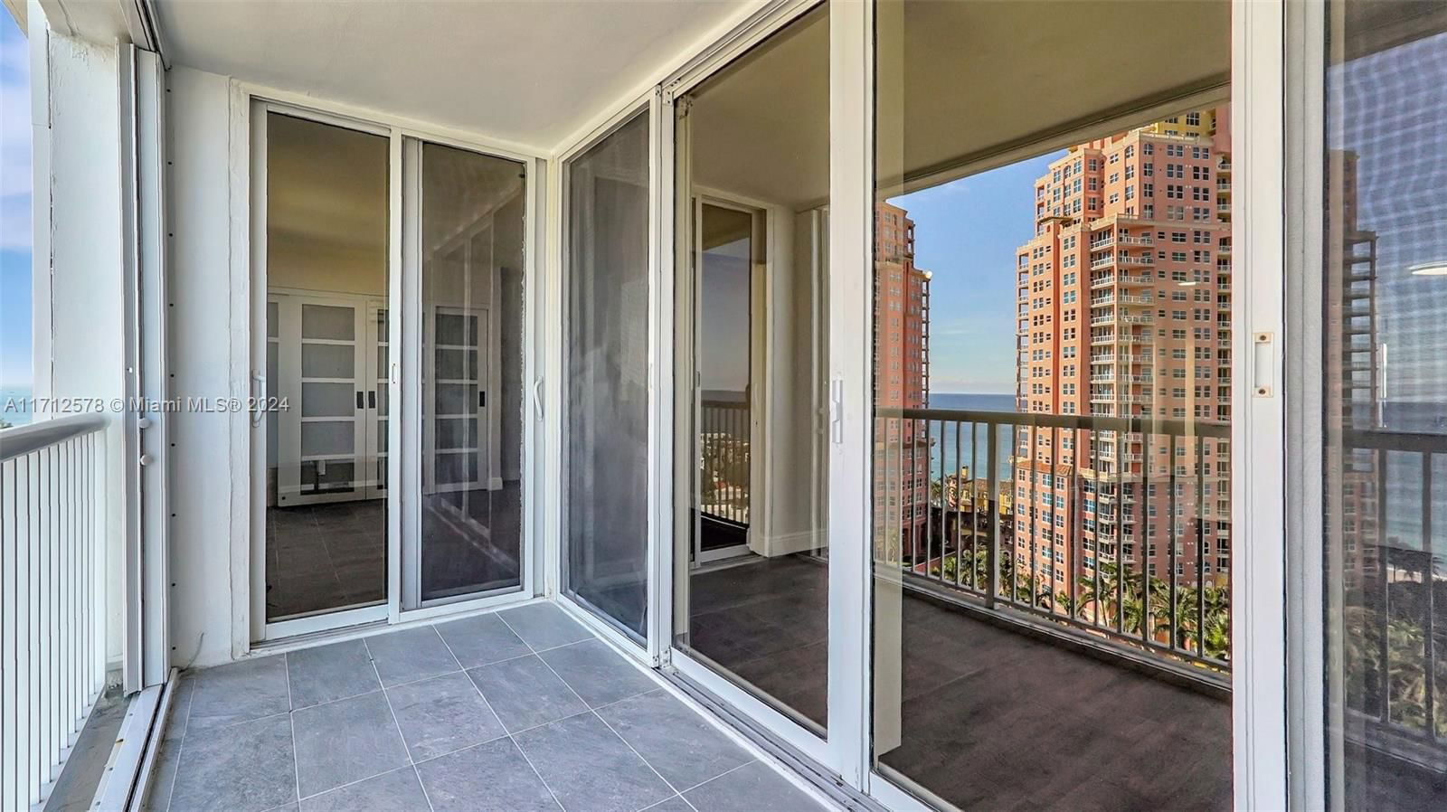Real estate property located at 2200 33rd Ave #17H, Broward, White Egret Condo, Fort Lauderdale, FL