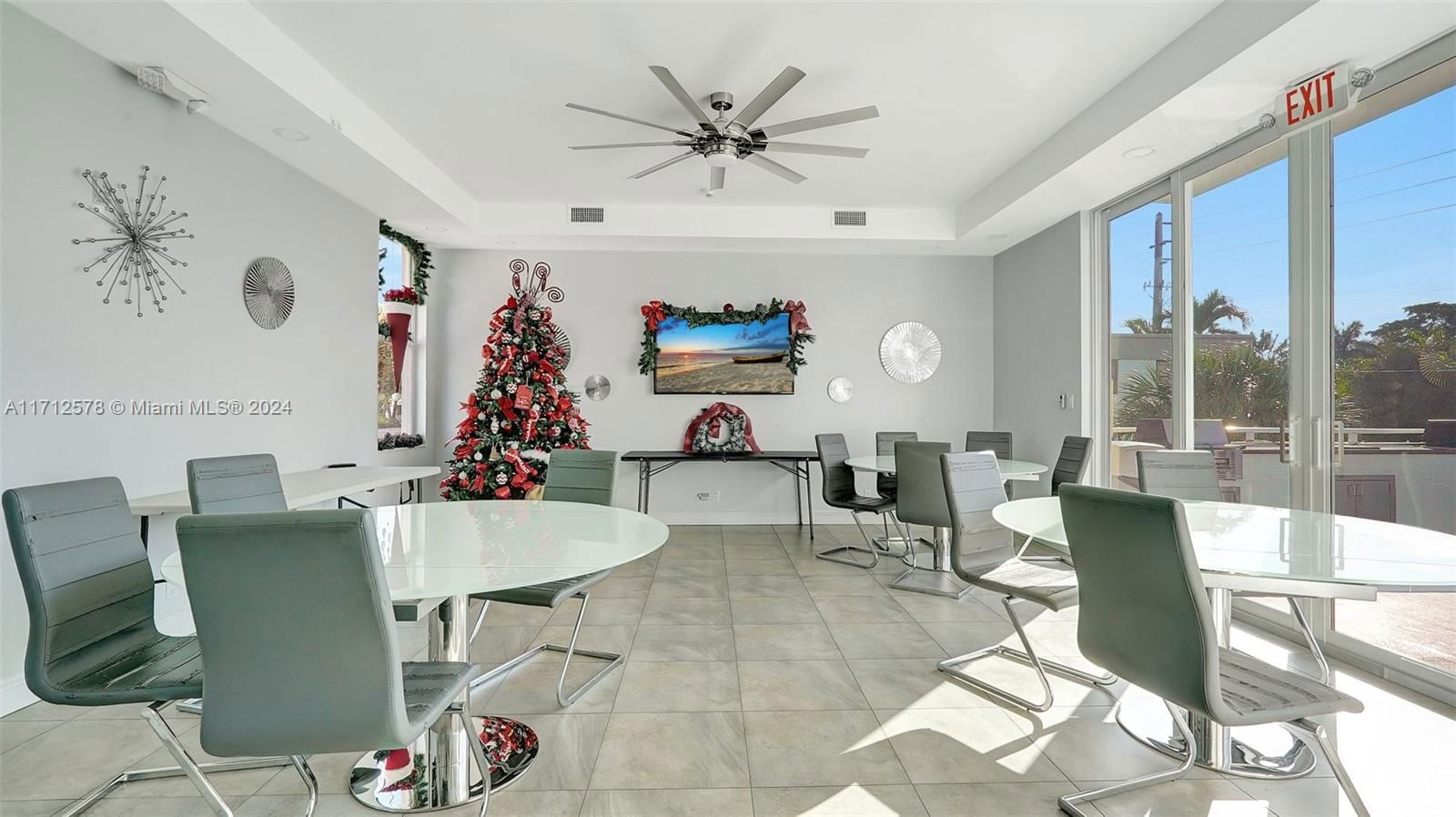 Real estate property located at 2200 33rd Ave #17H, Broward, White Egret Condo, Fort Lauderdale, FL