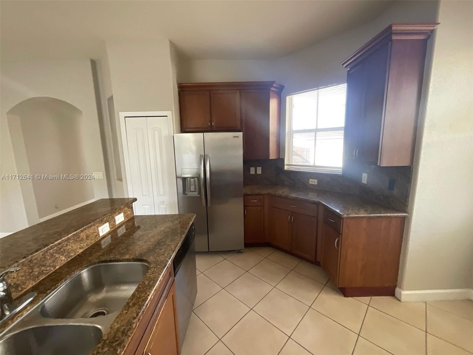 Real estate property located at 17833 87th Pl, Miami-dade, Century Gardens, Hialeah, FL