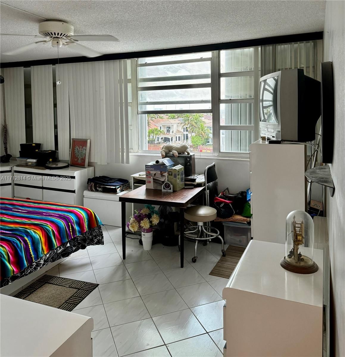 Real estate property located at 1400 Ocean Dr #506, Broward, Trafalgar Towers Condomin, Hollywood, FL