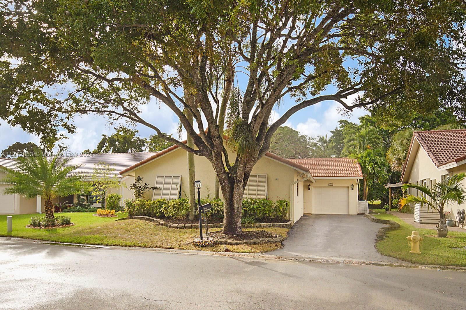 Real estate property located at 1710 Riverwood Ln, Broward, Ramblewood Villas, Coral Springs, FL