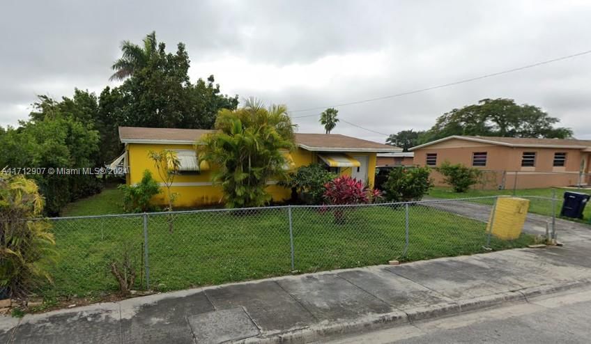 Real estate property located at 11830 223rd St, Miami-Dade, MARCIA-JANE SUB, Miami, FL