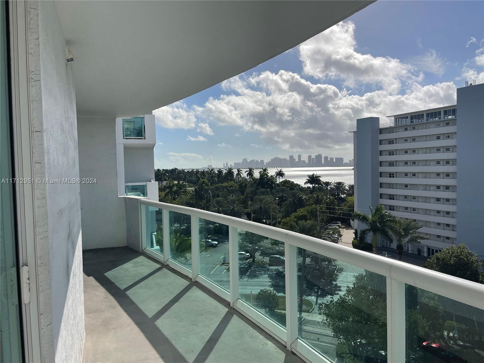 Real estate property located at 7900 Harbor Island Dr #720, Miami-Dade, 360 CONDO A, North Bay Village, FL