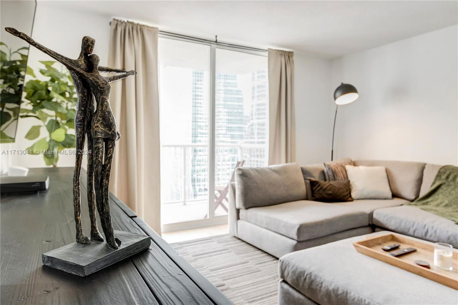 Real estate property located at 1200 Brickell Bay Dr #2421, Miami-dade, The Club At Brickell Bay, Miami, FL