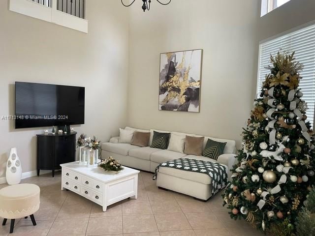 Real estate property located at 5281 140th Ter, Broward, Escada, Miramar, FL