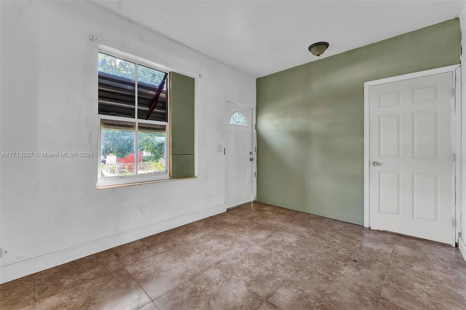 Real estate property located at 2982 49th St, Miami-dade, Home Owners Paradise, Miami, FL