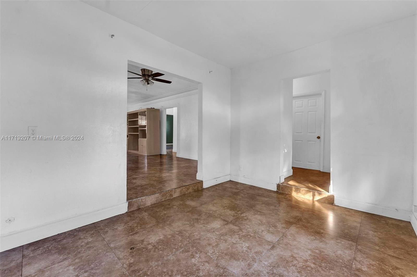 Real estate property located at 2982 49th St, Miami-dade, Home Owners Paradise, Miami, FL