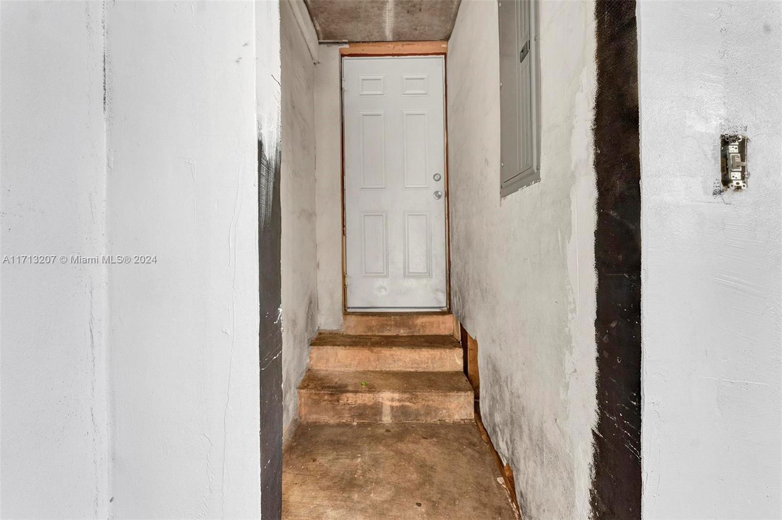 Real estate property located at 2982 49th St, Miami-dade, Home Owners Paradise, Miami, FL