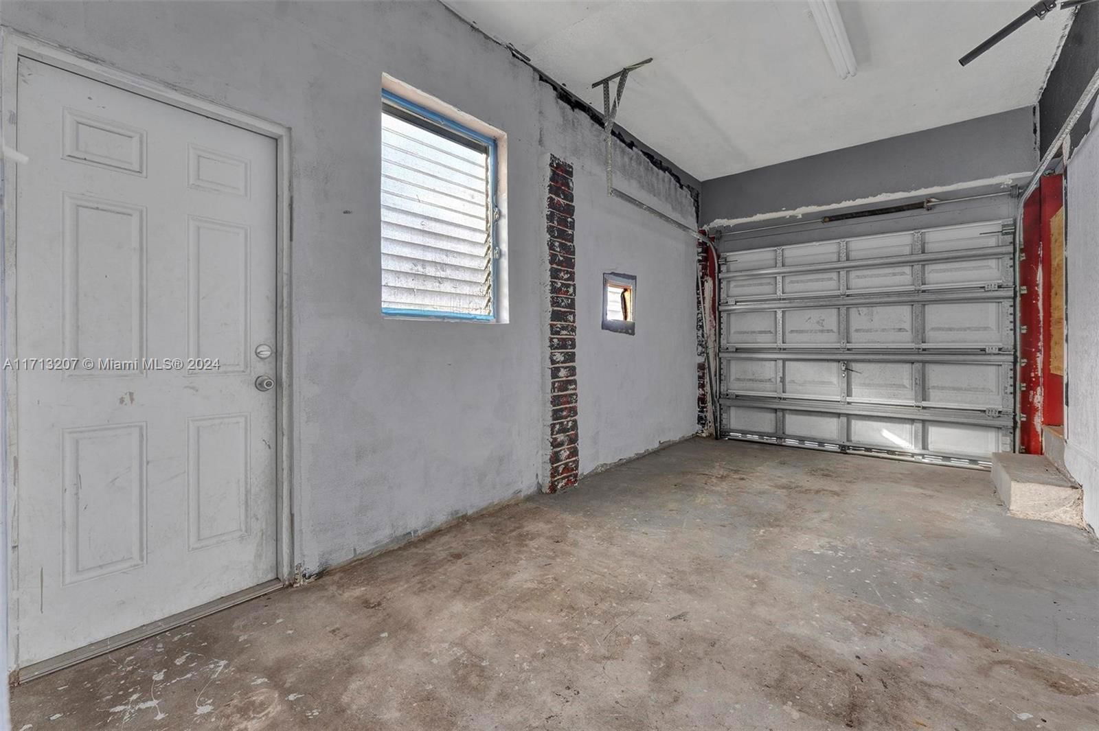 Real estate property located at 2982 49th St, Miami-dade, Home Owners Paradise, Miami, FL