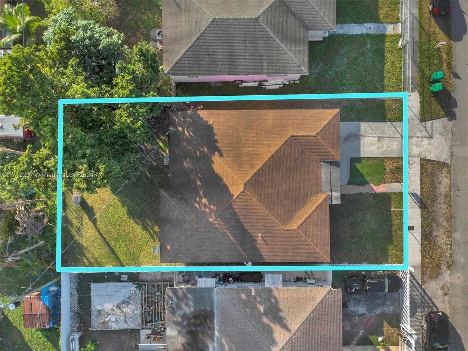 Real estate property located at 2982 49th St, Miami-dade, Home Owners Paradise, Miami, FL