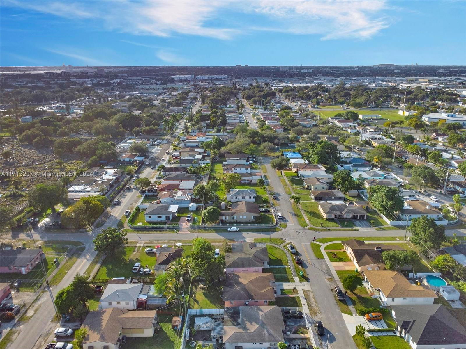 Real estate property located at 2982 49th St, Miami-dade, Home Owners Paradise, Miami, FL