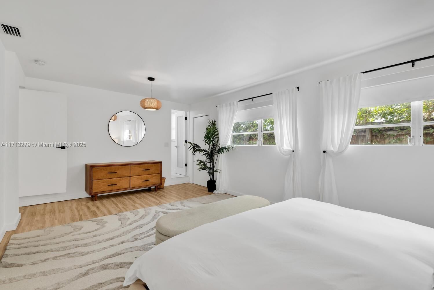 Real estate property located at 950 117th St, Miami-dade, Griffing Biscayne Pk Esta, Biscayne Park, FL