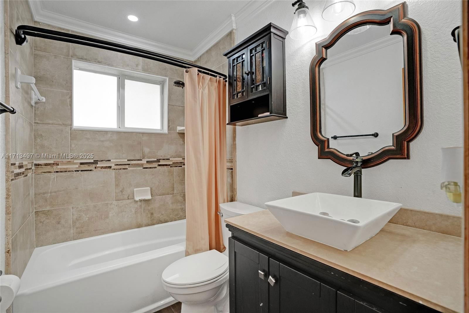 Real estate property located at 19610 1st Pl, Miami-dade, Sierra 4th Addn, Miami, FL