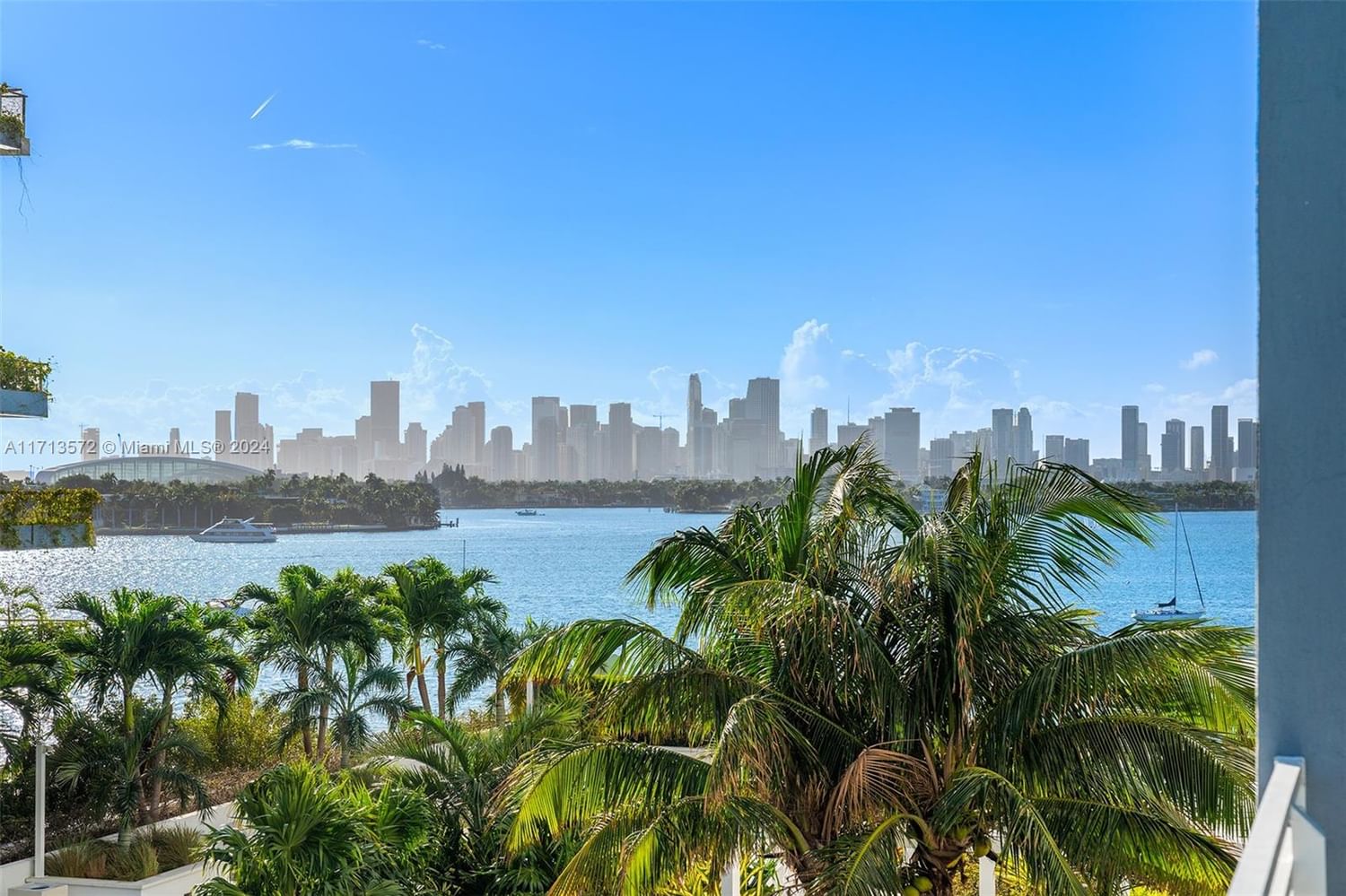 Real estate property located at 1330 West Ave #610, Miami-Dade, THE WAVERLY AT SOUTH BEAC, Miami Beach, FL