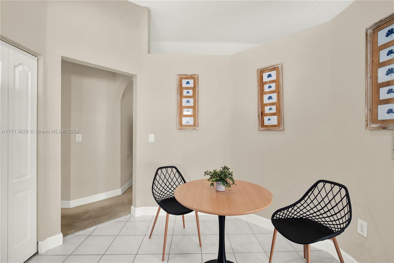 Real estate property located at 5212 112th Ct, Miami-dade, Doral Landings East Repla, Doral, FL