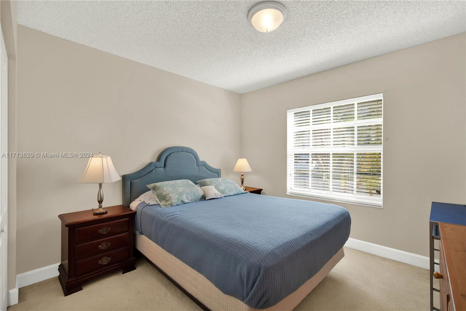 Real estate property located at 5212 112th Ct, Miami-dade, Doral Landings East Repla, Doral, FL