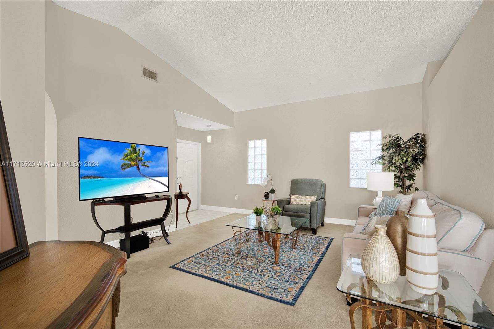 Real estate property located at 5212 112th Ct, Miami-dade, Doral Landings East Repla, Doral, FL