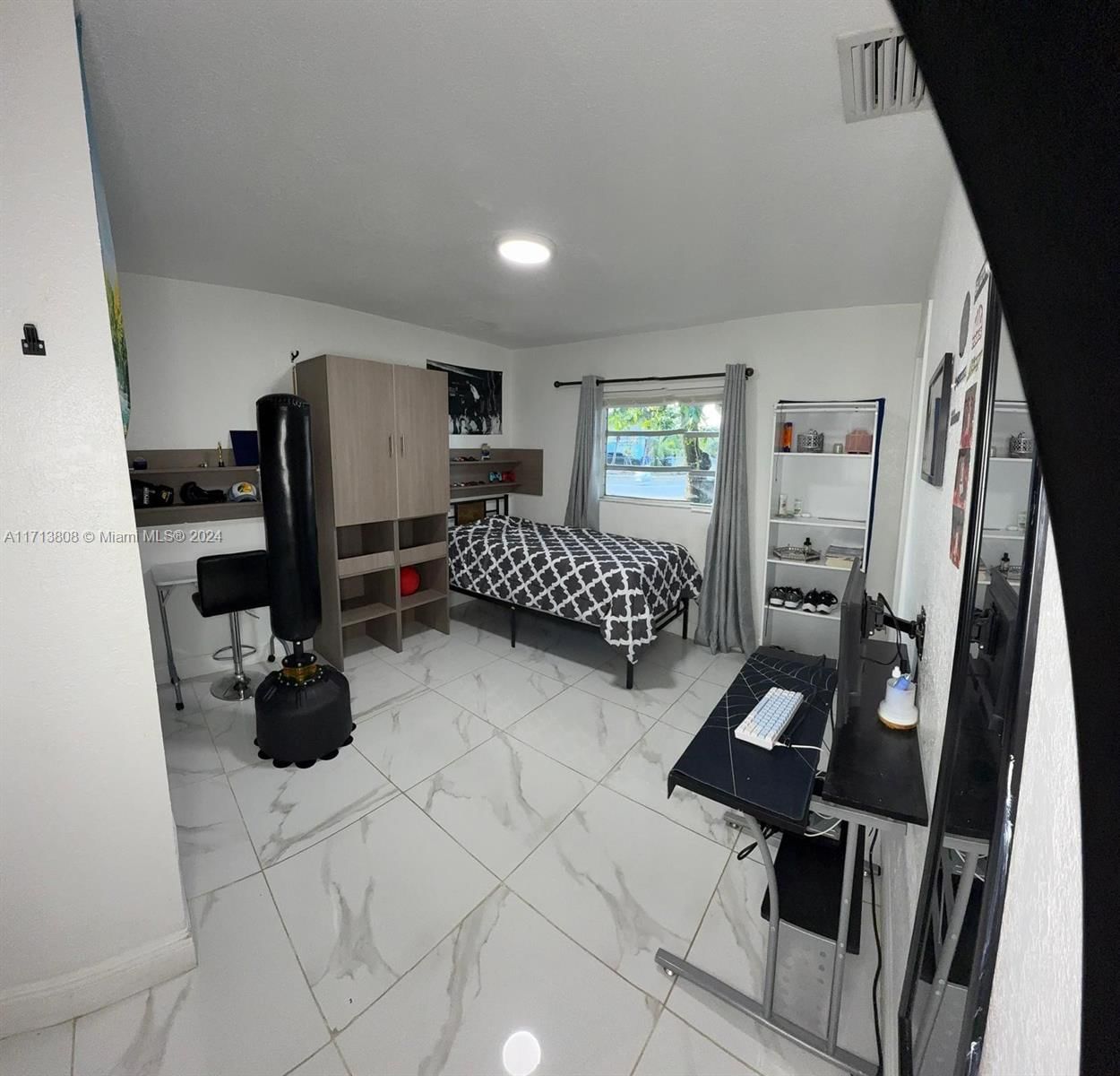 Real estate property located at 5905 Taft St, Broward, Mic-lil Estates, Hollywood, FL