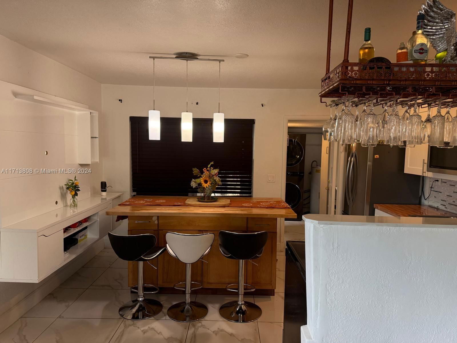 Real estate property located at 5905 Taft St, Broward, Mic-lil Estates, Hollywood, FL