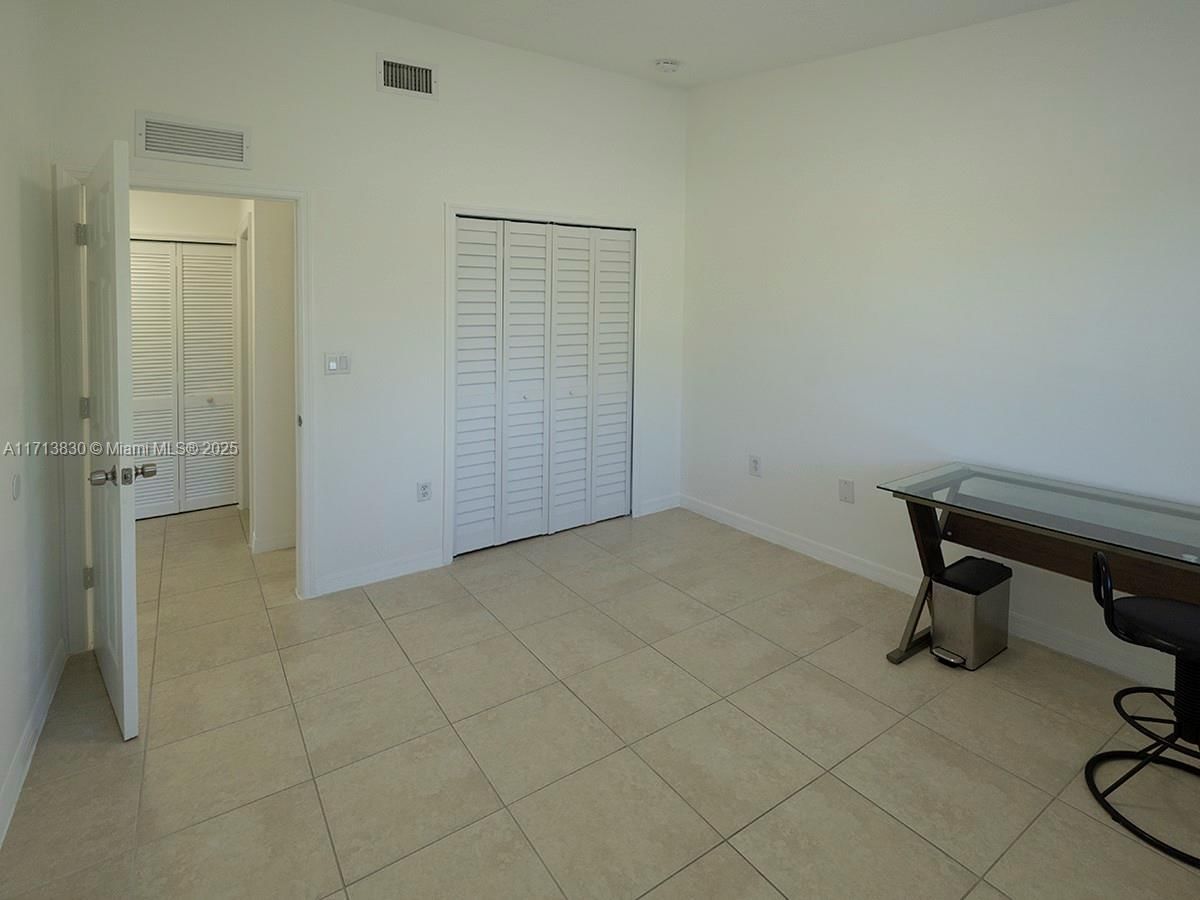 Real estate property located at 3380 9th St #201, Miami-dade, Monterey At Malibu Bay Co, Homestead, FL