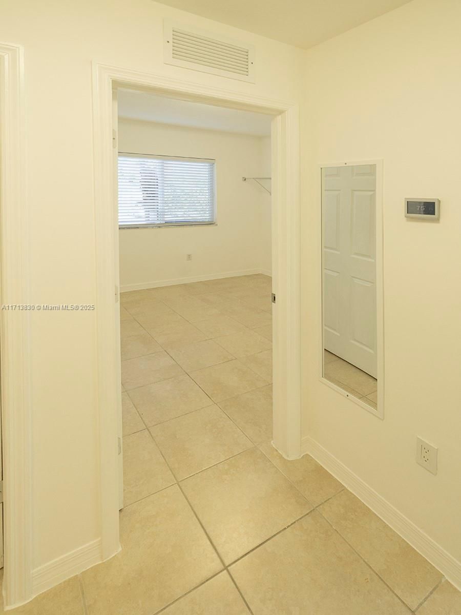 Real estate property located at 3380 9th St #201, Miami-dade, Monterey At Malibu Bay Co, Homestead, FL