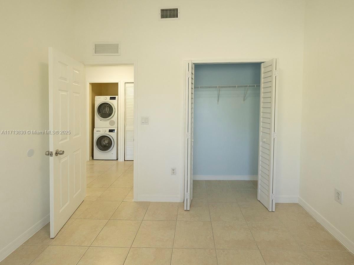 Real estate property located at 3380 9th St #201, Miami-dade, Monterey At Malibu Bay Co, Homestead, FL