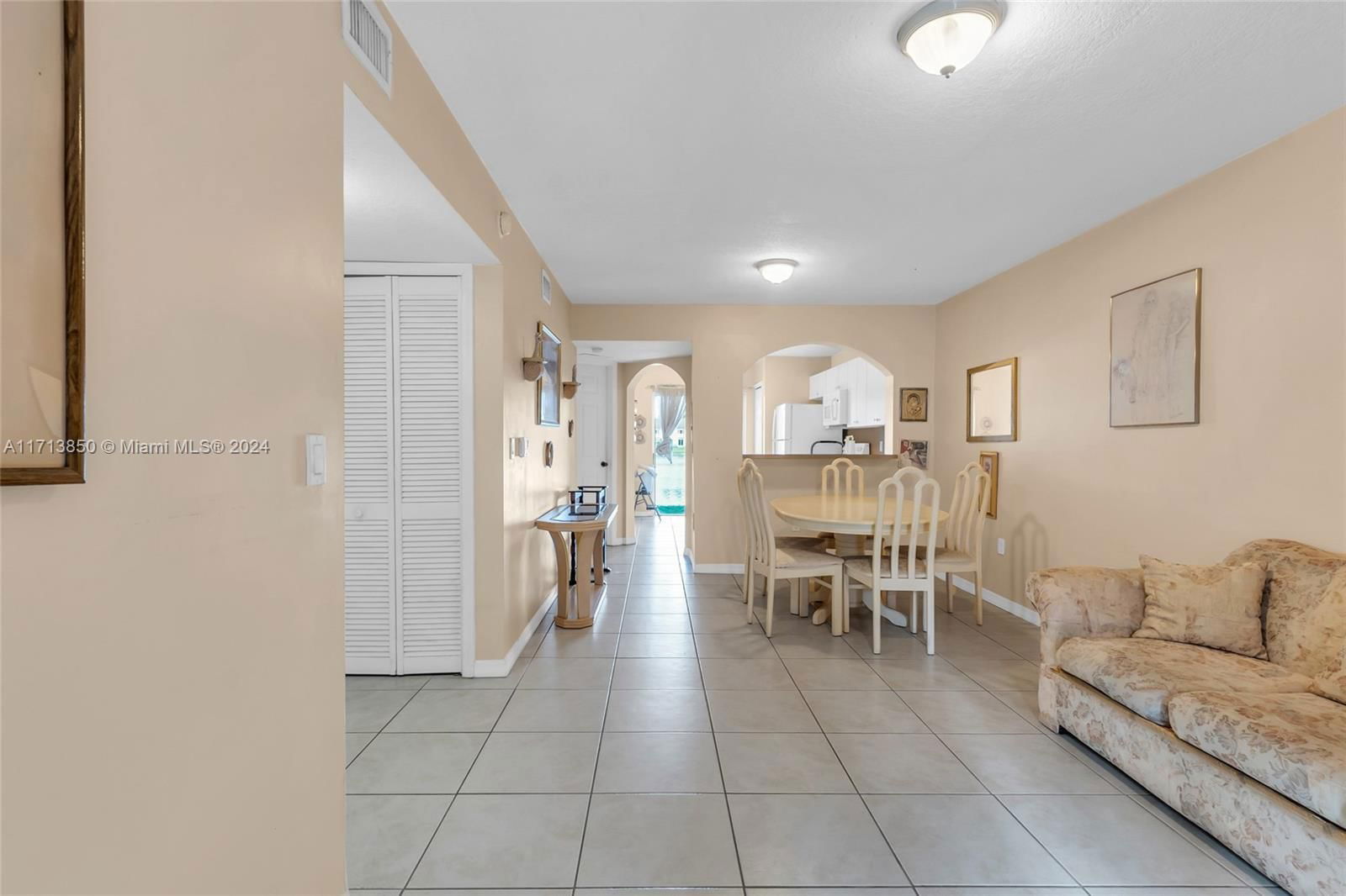 Real estate property located at 1261 31st Ct #104-53, Miami-dade, Venetia Gardens South Con, Homestead, FL