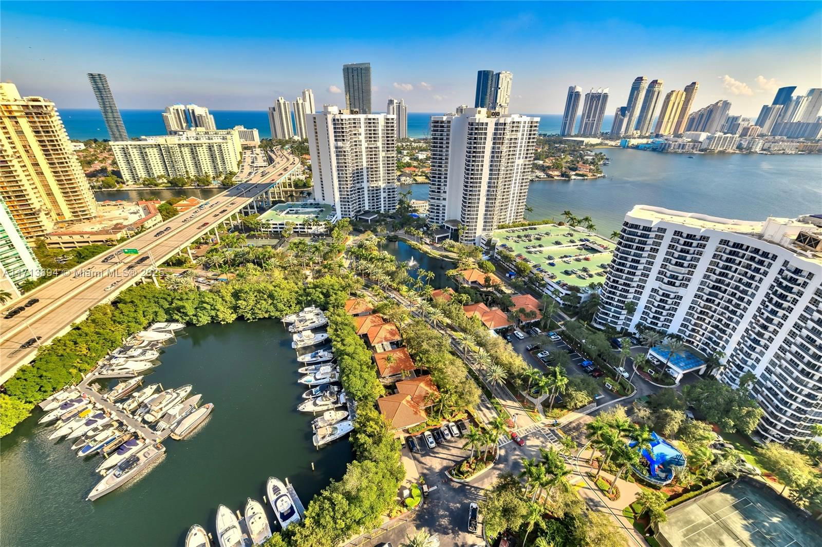 Real estate property located at 3500 Mystic Pointe Dr #3407, Miami-dade, Mystic Pointe Tower 400 C, Aventura, FL