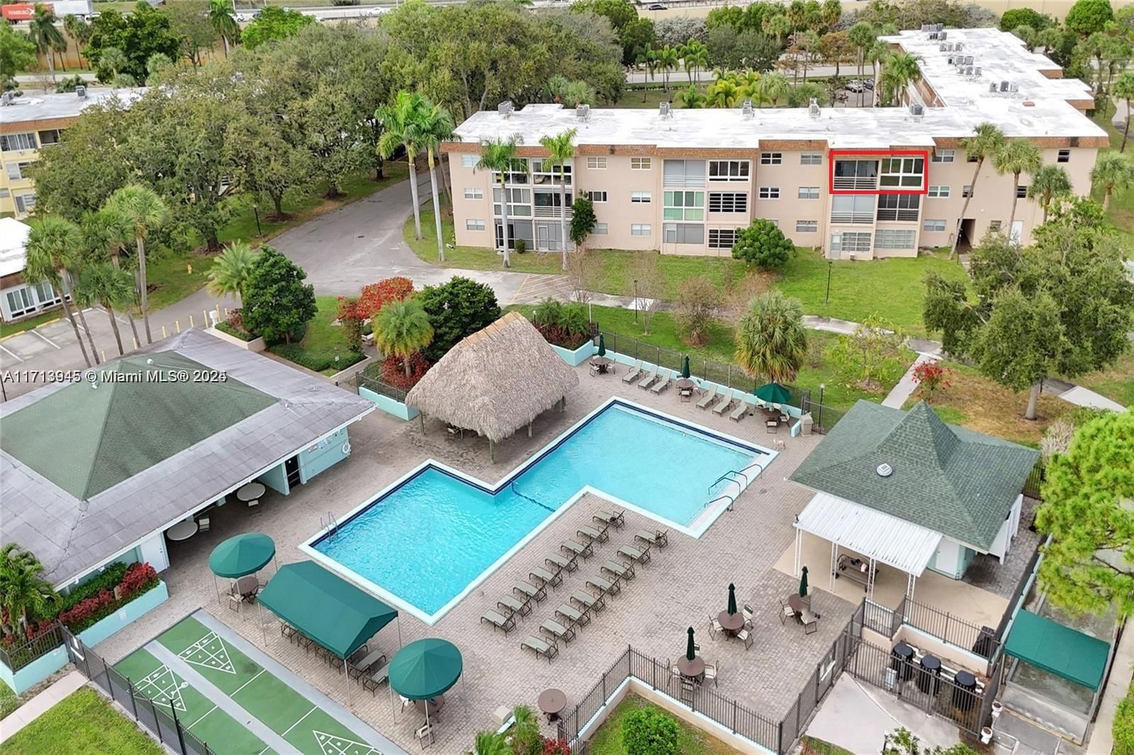 Real estate property located at 3508 Natura Blvd #304, Broward, NATURA CONDO NO 1, Deerfield Beach, FL